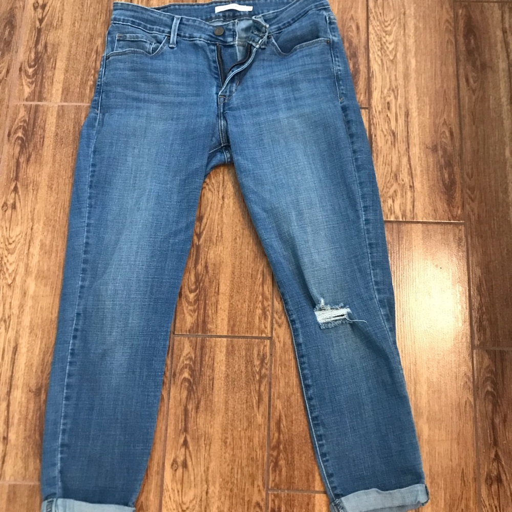 LAST CHANCE! Levi 501 mid rise skinny crop jean